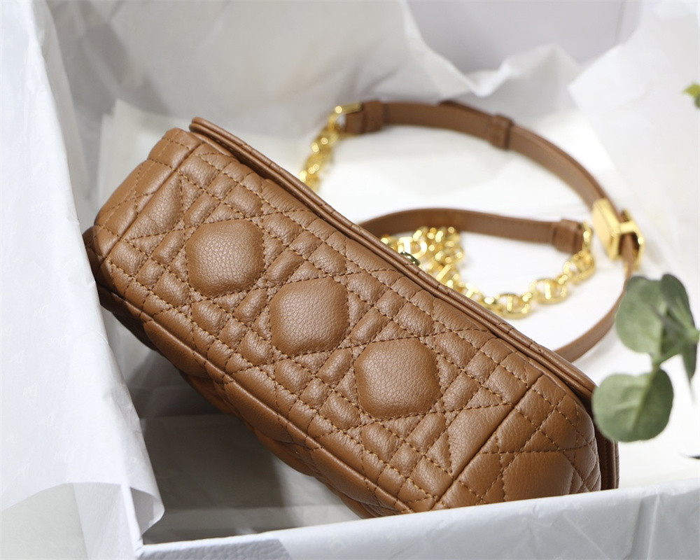 SMALL D10r CARO BAG Caramel S*pple Cannage Calfskin 20 x 12 x 7 cm