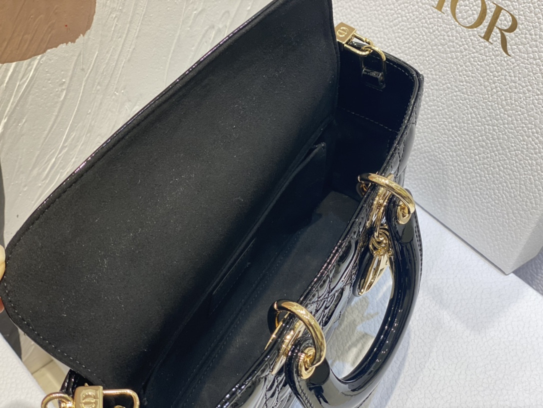 D10r SMALL LADY D-JOY BAG Black Patent 26x6x14cm