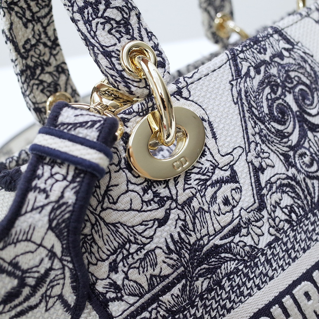 MEDIUM D10r LADY D-LITE BAG 24 x 20 x 11 cm