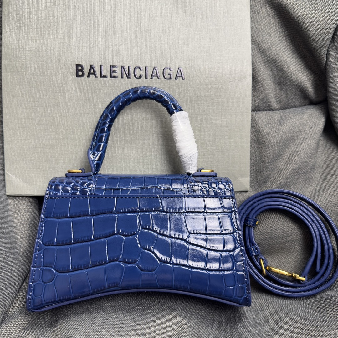 Ba1en*iaga WOMEN