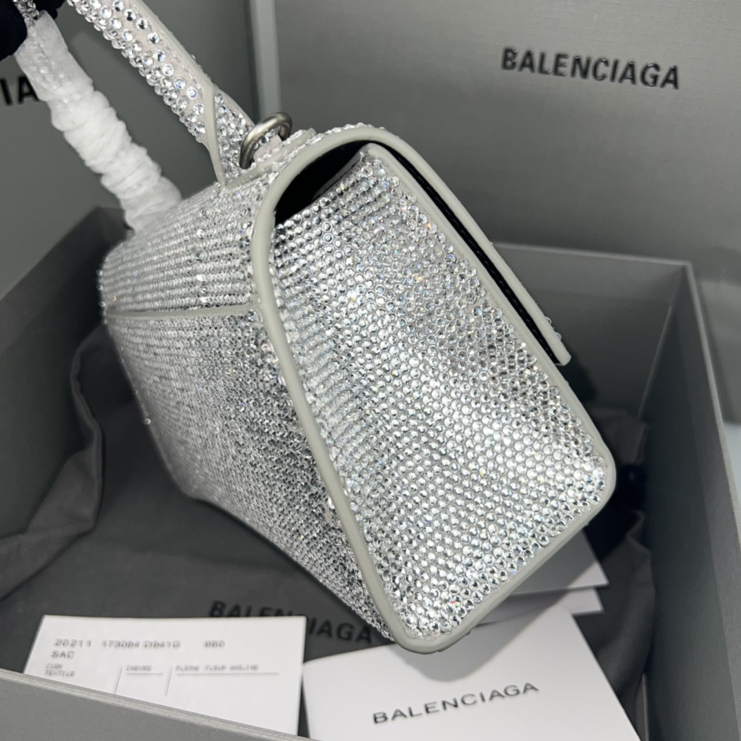 Ba1en*iaga WOMEN