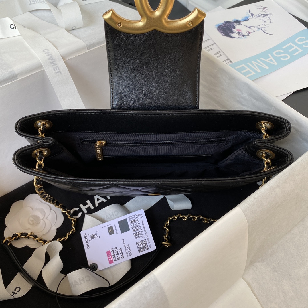 Ch**el BAGUETTE BAG 16.5×26.5×5cm