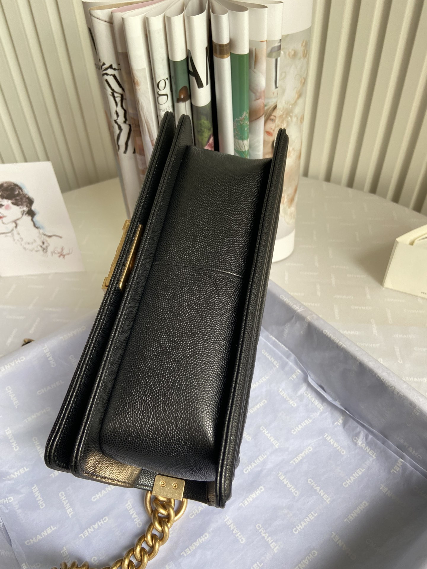 BOY Ch**el HANDBAG Shiny Grained Calfskin 5.9 × 9.8 × 3.5 in