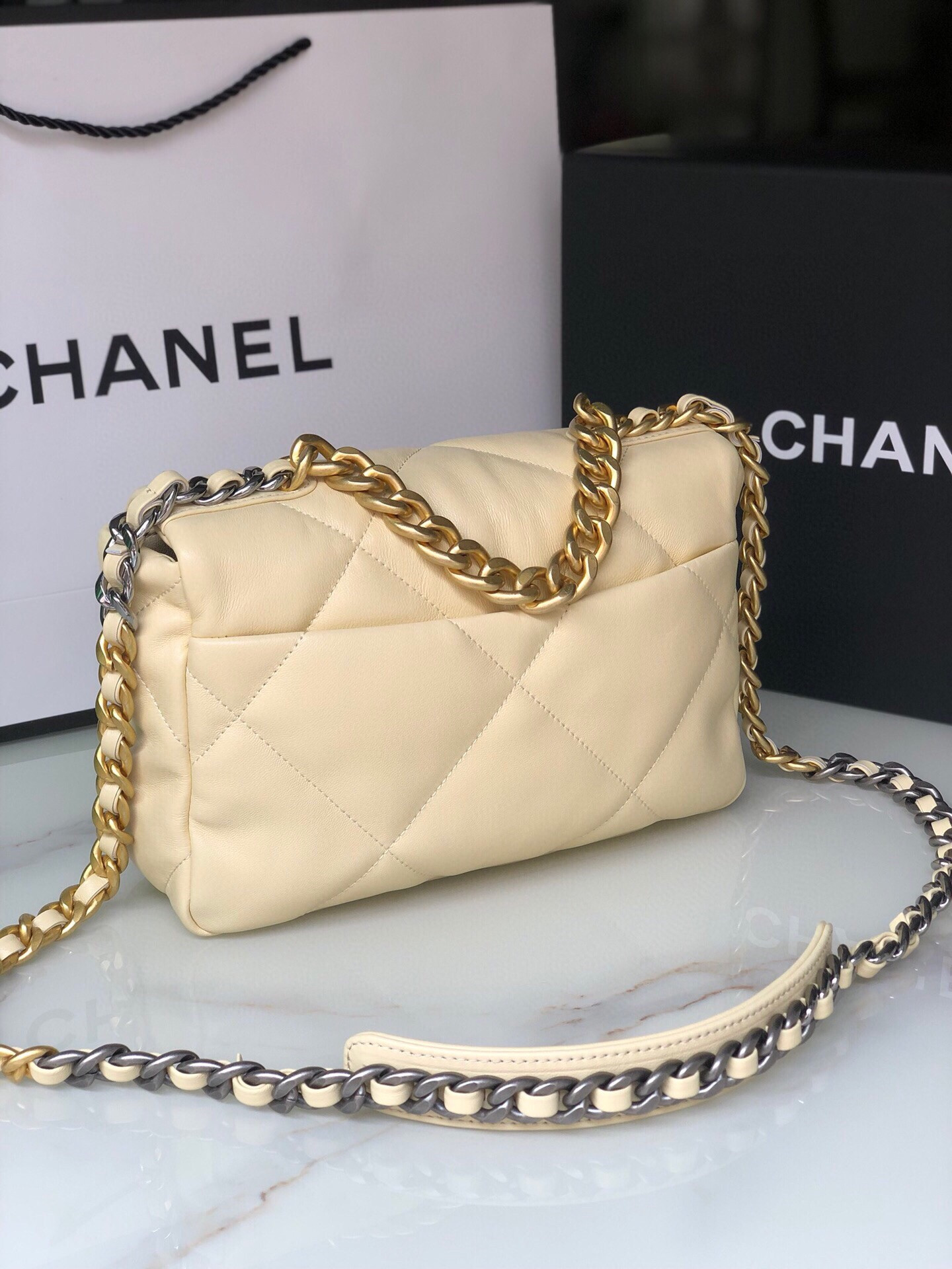 Ch**el 19 HANDBAG Shiny Leather, Gold-Tone, Silver-Tone & Ruthenium-Finish Metal Dark Yellow 6.2 × 10.1 × 3.5 in