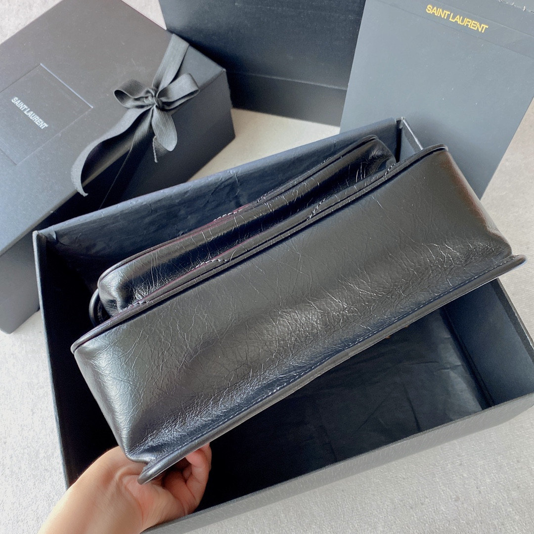 Y51 NIKI MEDIUM IN VINTAGE LEATHER BLACK 11 X 7.8 X 3.3 INCHES