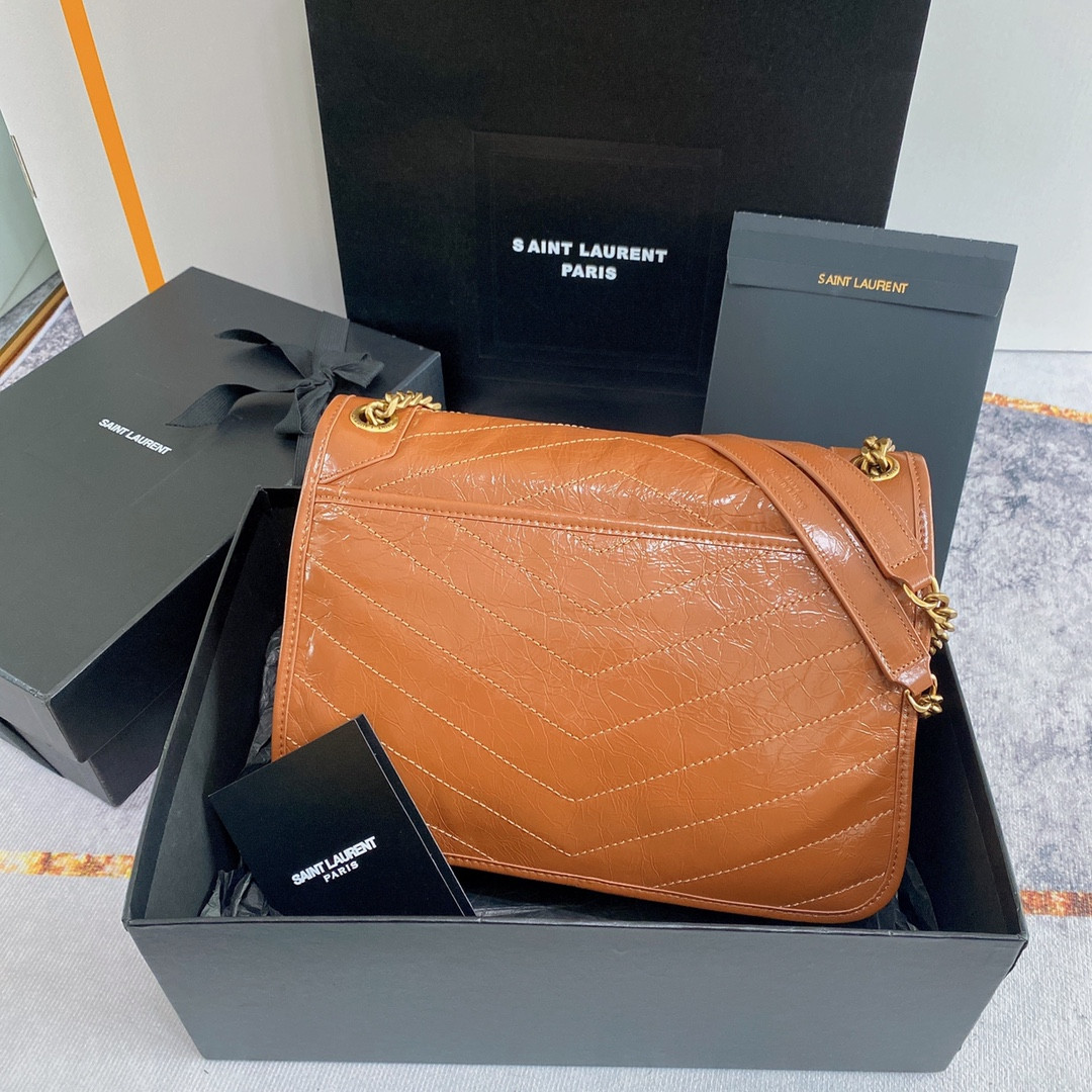 Y51 NIKI MEDIUM IN VINTAGE LEATHER LIGHT CARAMEL 11 X 7.8 X 3.3 INCHES