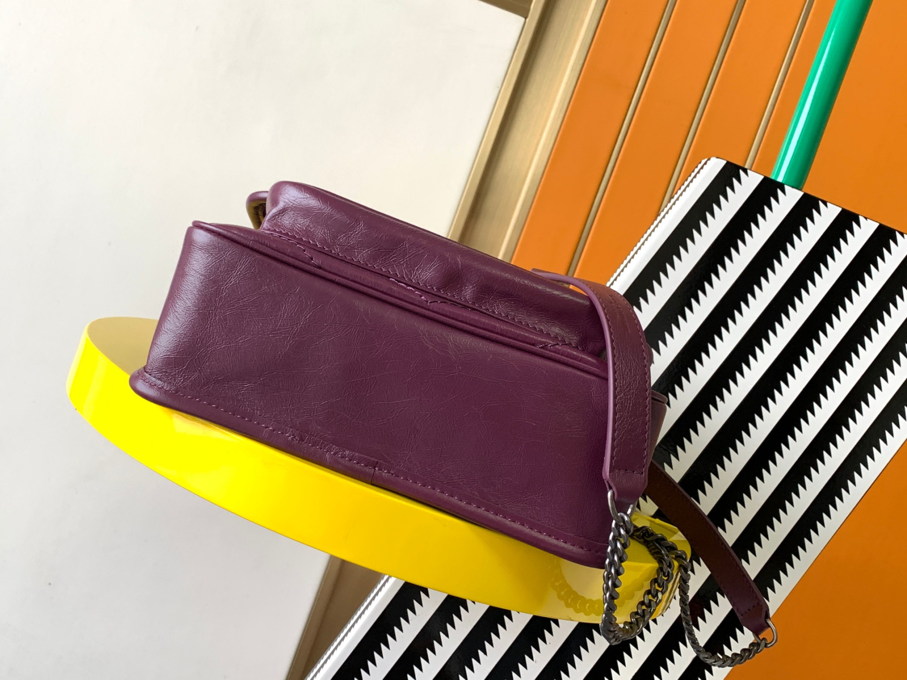 Y51 NIKI BABY IN VINTAGE LEATHER PURPLE 8.2 X 6 X 2.9 INCHES