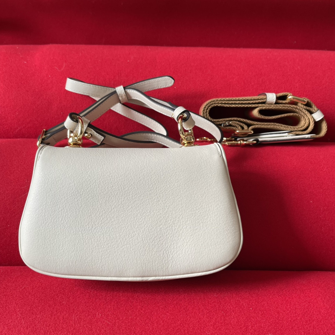 Gvc*1 BLONDIE MINI BAG WHITE 8.7"W x 5.1"H x 2.2"D