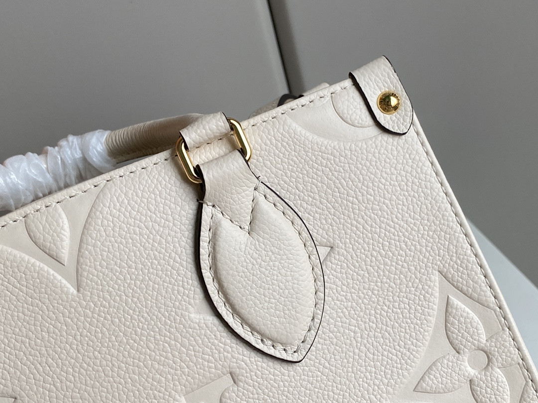 L0vis Vvtt0n OnTheGo Tote M45660 28 x 11 x 19 cm