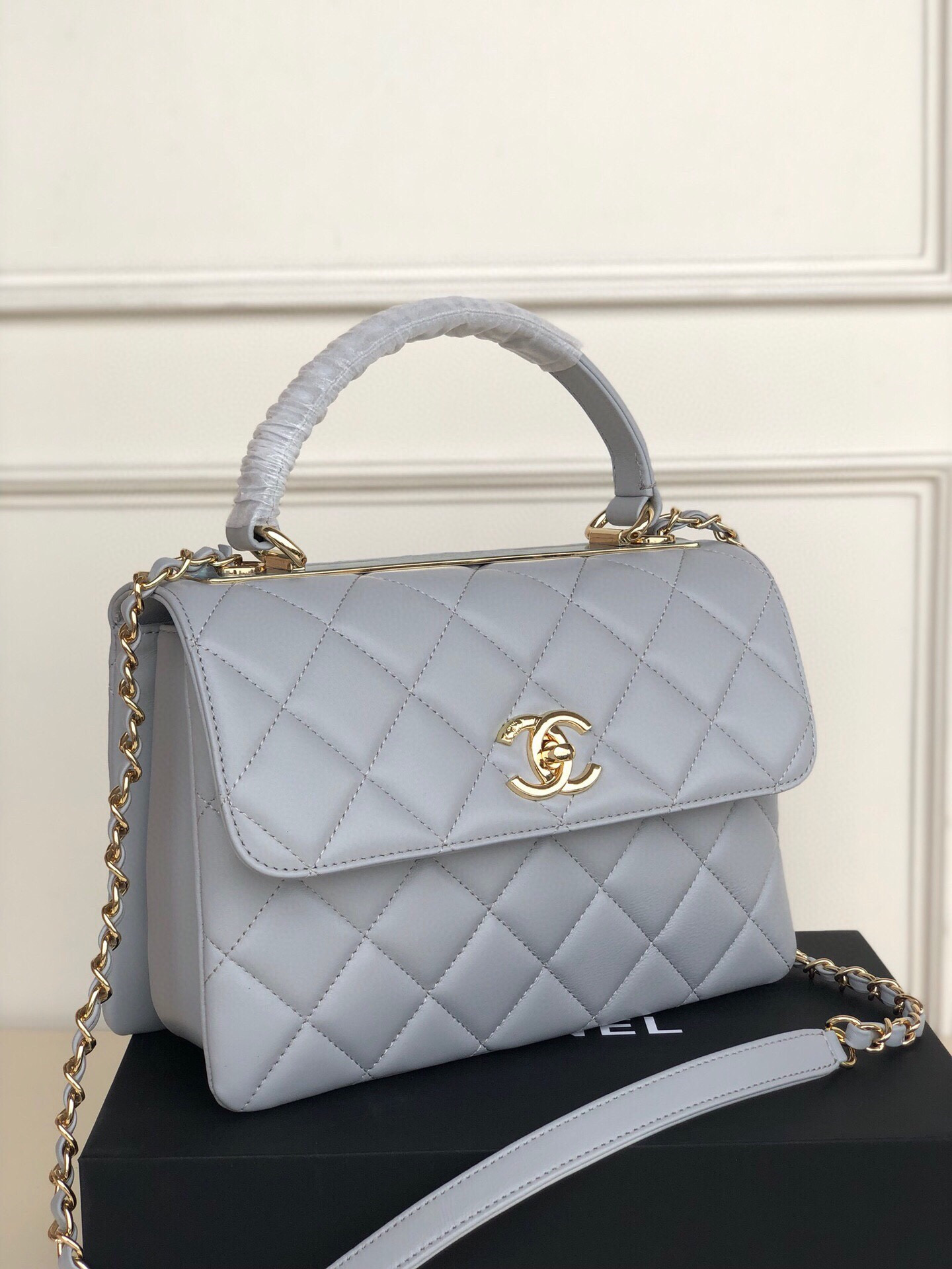Ch**el FLAP BAG WITH TOP HANDLE 6.6 × 9.8 × 4.7 in
