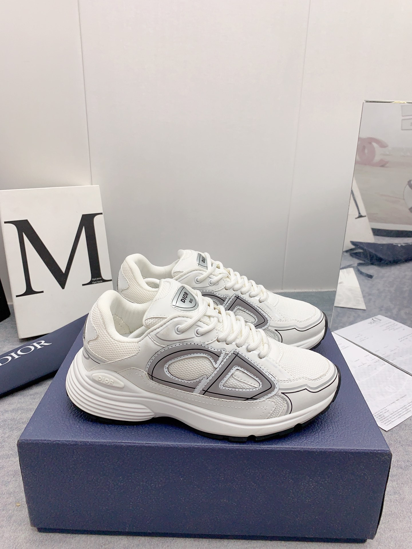UA D10r B30 Sneaker White Mesh and Technical Fabric