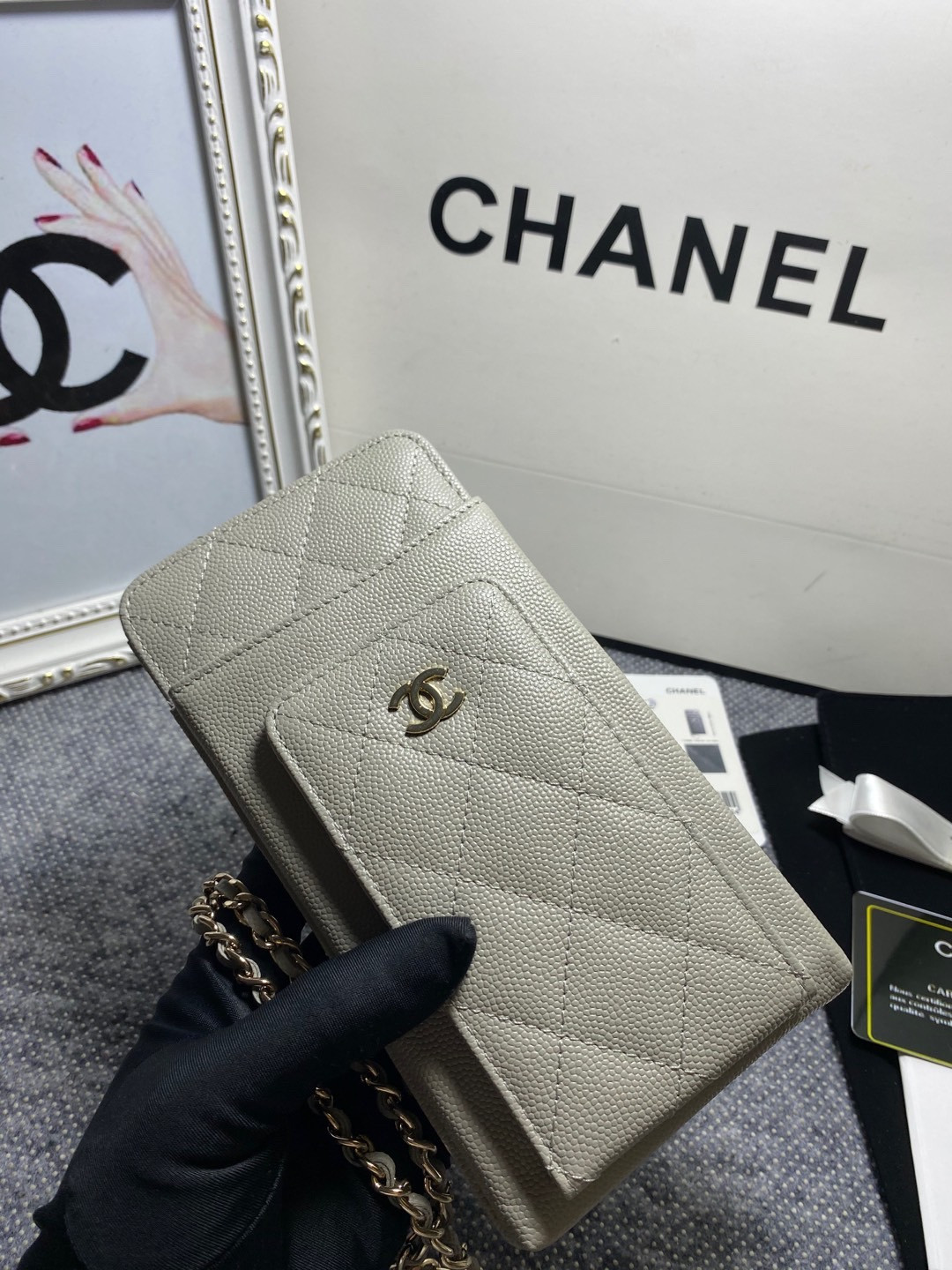 Ch**el LONG ZIPPED WALLET 19-11cm