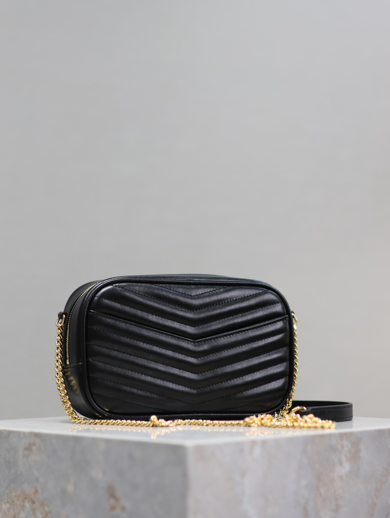 Y51 MINI LOU IN QUILTED LEATHER 7.5 X 4.1 X 2 INCHES