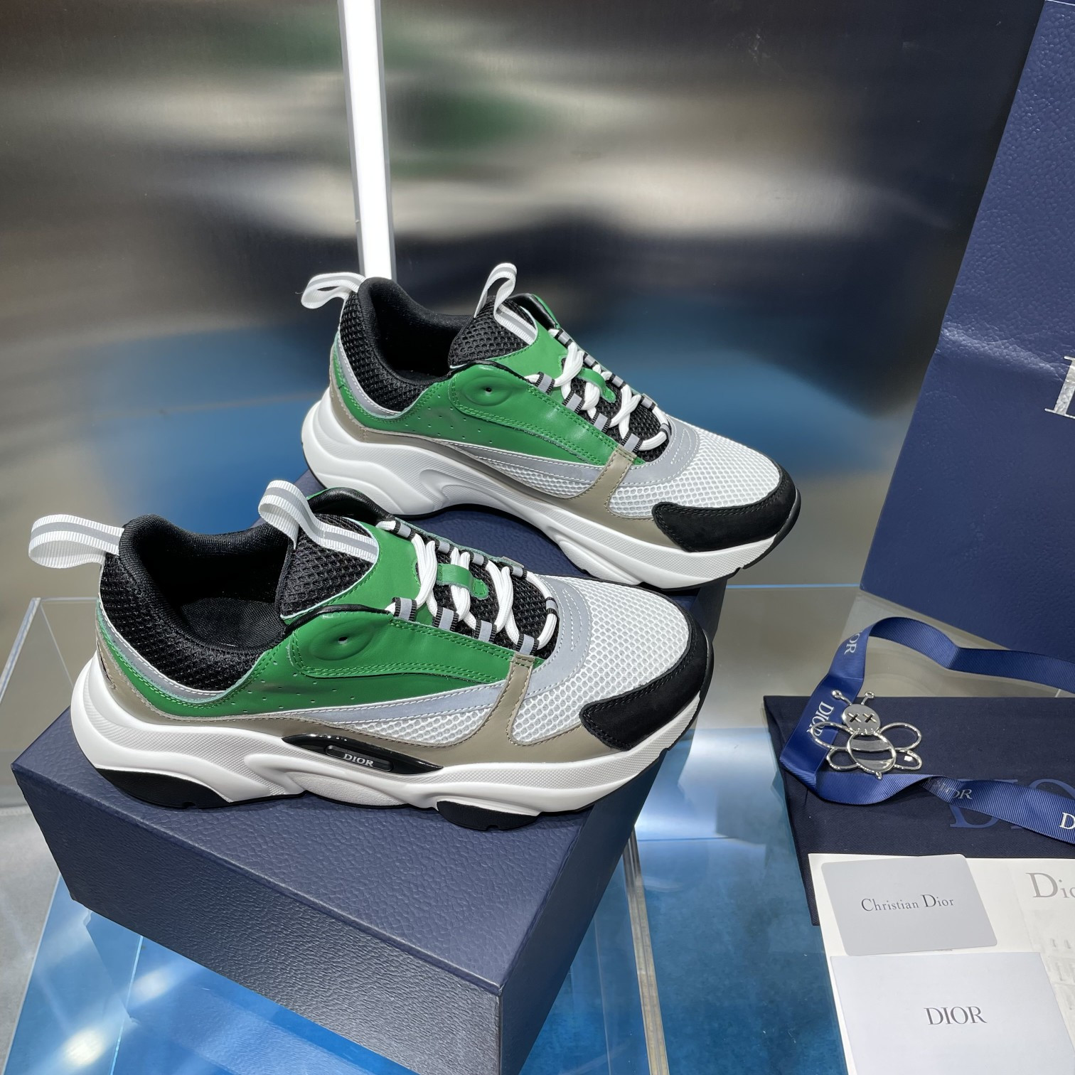 UA D10r B22 green Sneaker