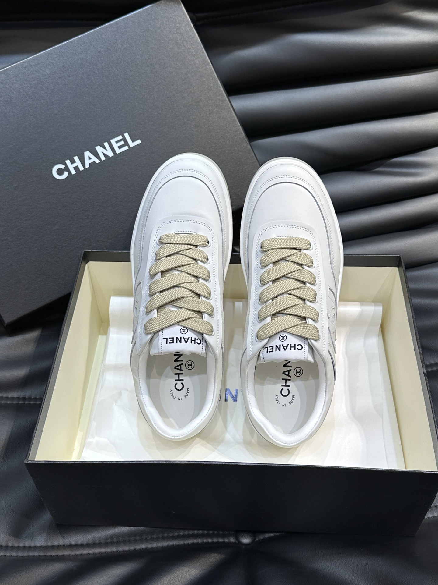 UA Ch**el SNEAKER Calfskin