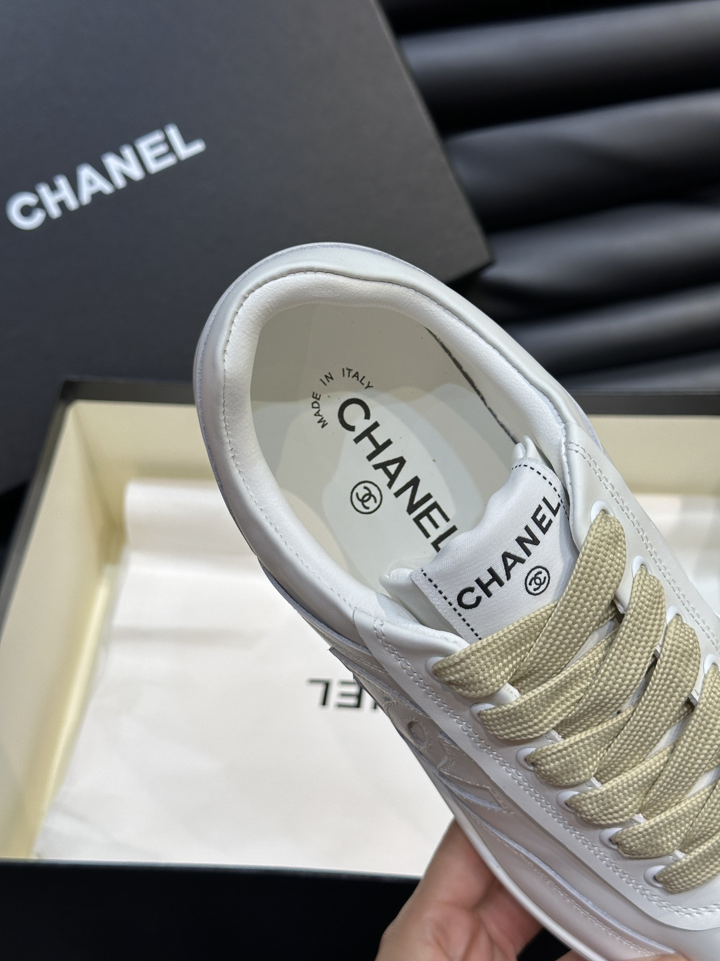 UA Ch**el SNEAKER Calfskin