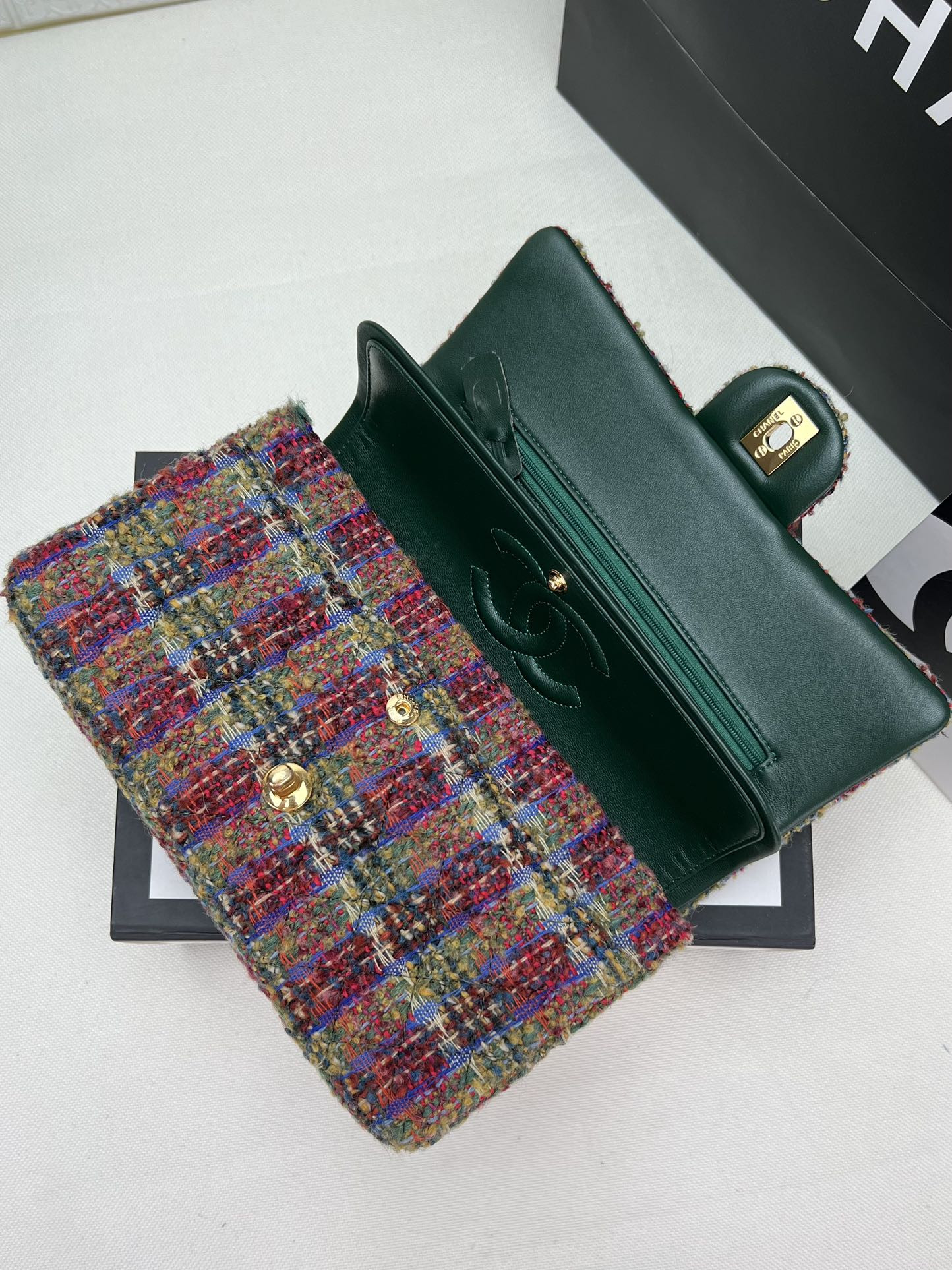 Ch**el CLASSIC 11.12 HANDBAG Tweed & Gold-Tone Metal 6 × 9.9 × 2.5 in