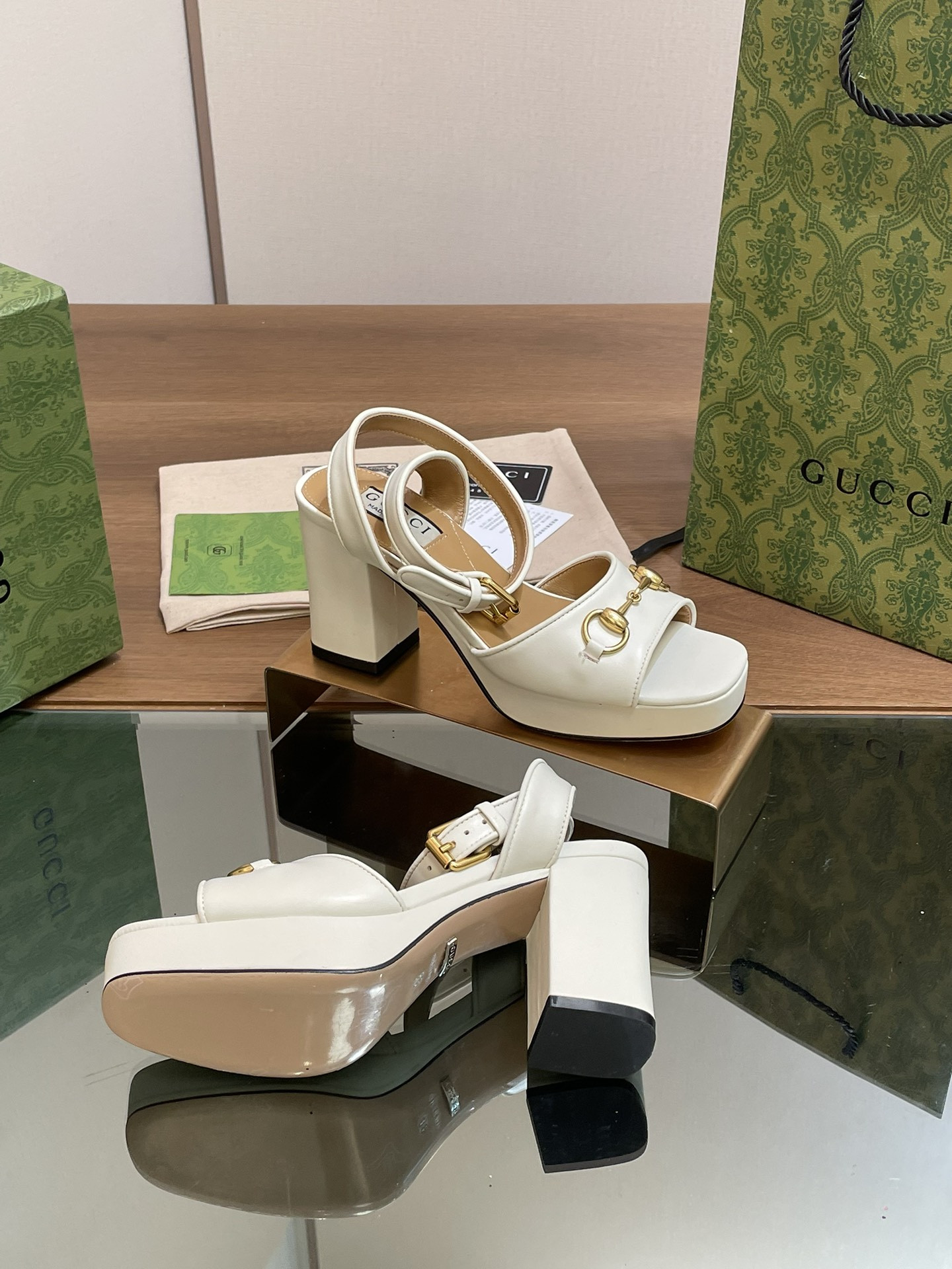 UA Gvc*1 HORSEBIT PLATFORM SANDAL