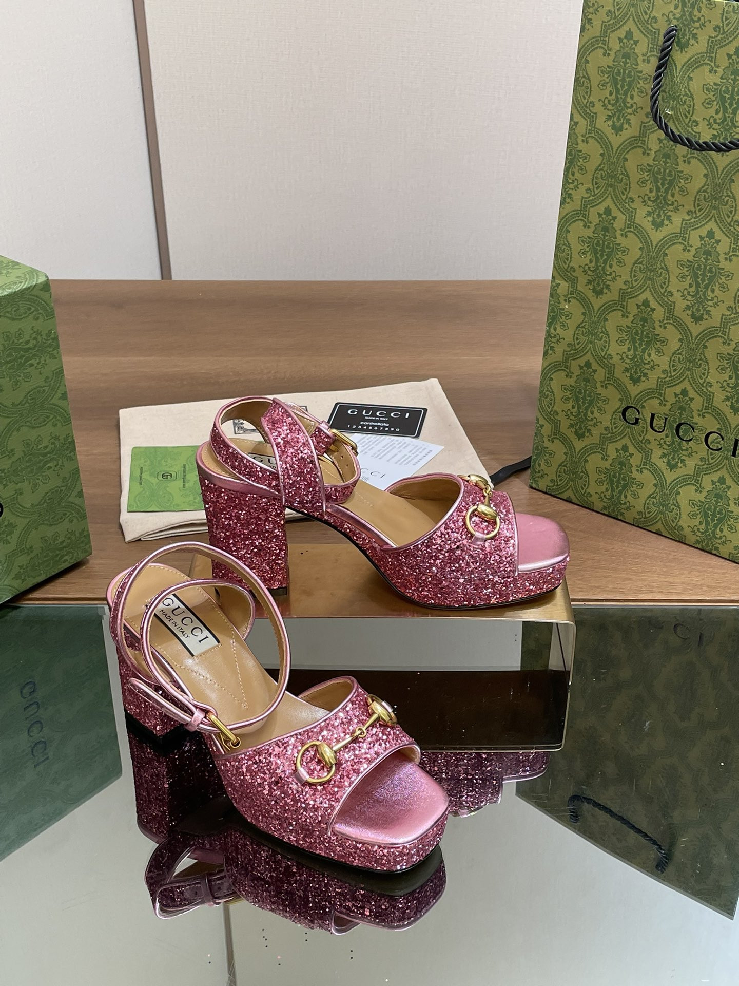 UA Gvc*1 HORSEBIT PLATFORM SANDAL