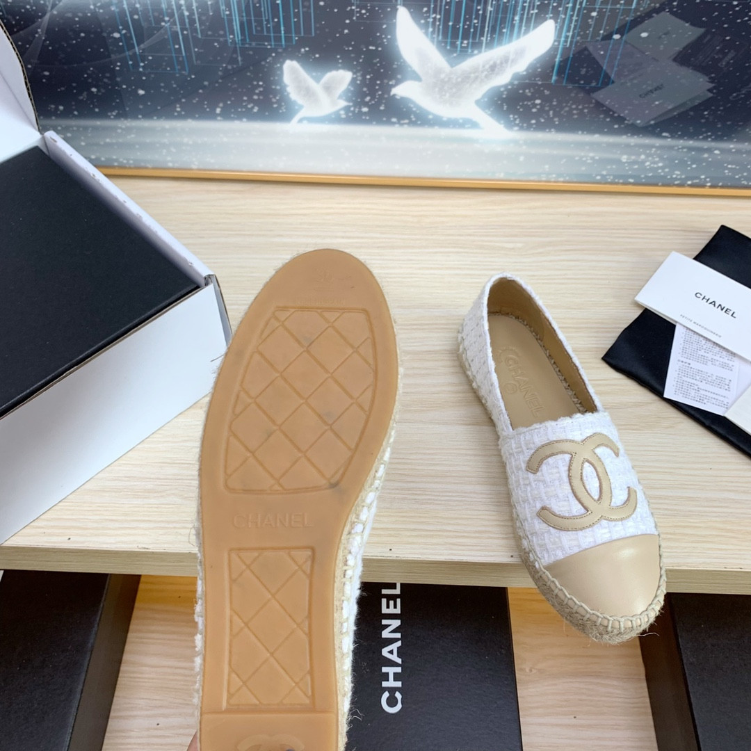 UA Ch**el ESPADRILLES