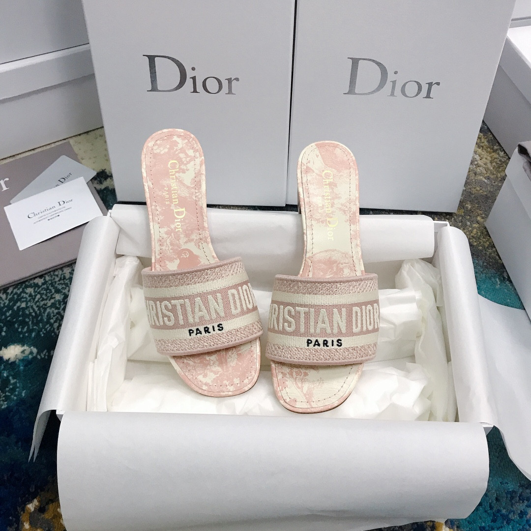 UA D10r Dway Heeled Slide