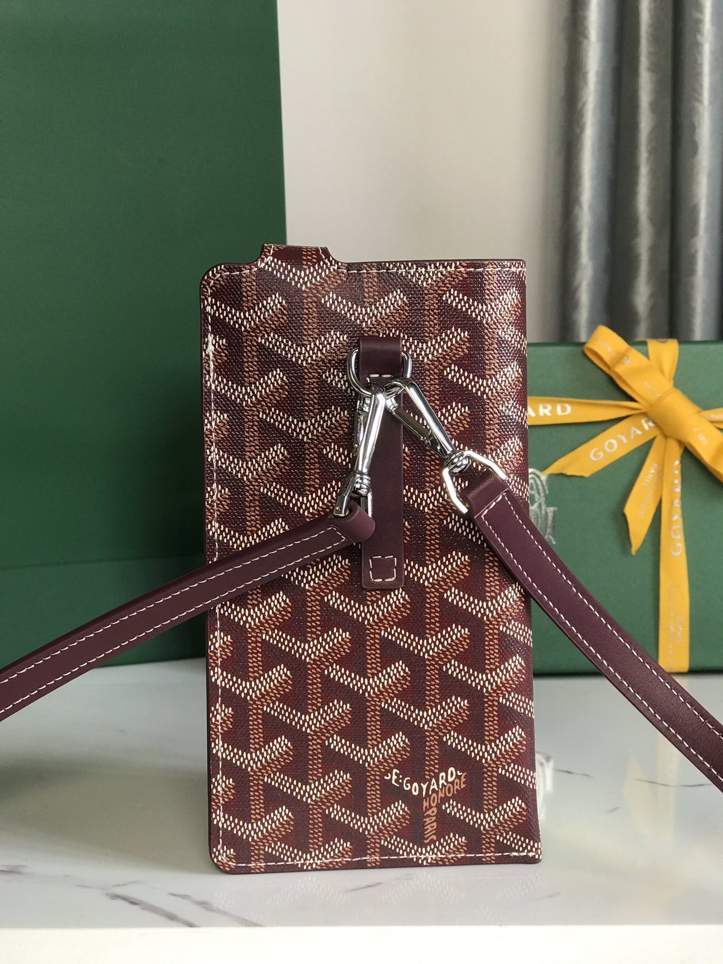 G09ard Card Bag 10cm x 1cm x 18cm