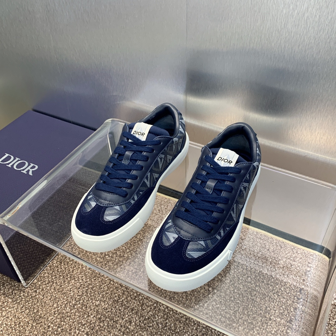 UA D10r B101 Sneaker