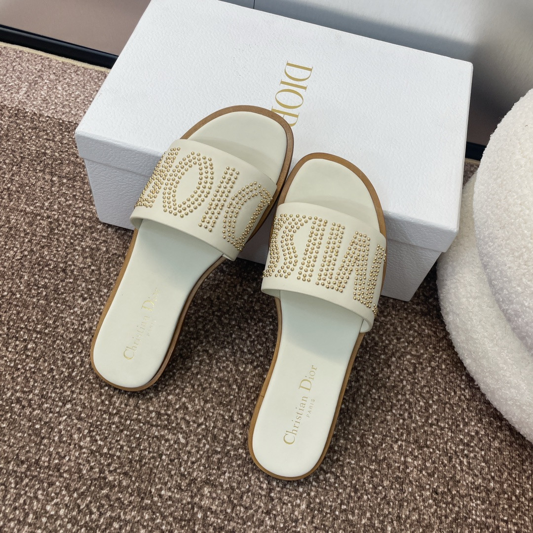 UA D10r Dway Slide