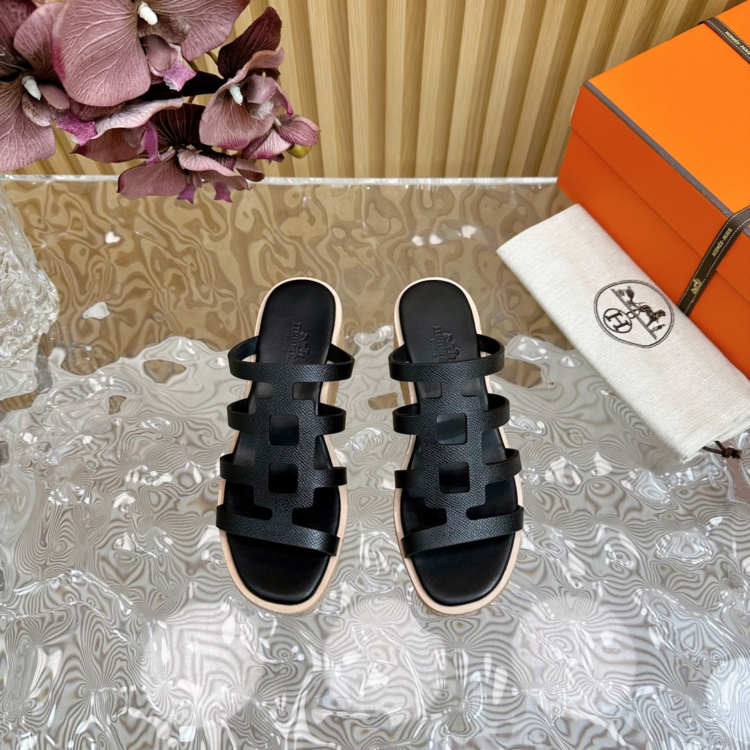 UA H**me5 Isabella 30 sandal