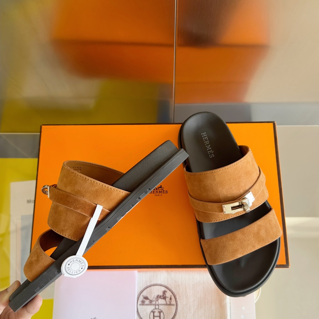 UA H**me5 Jackson sandal