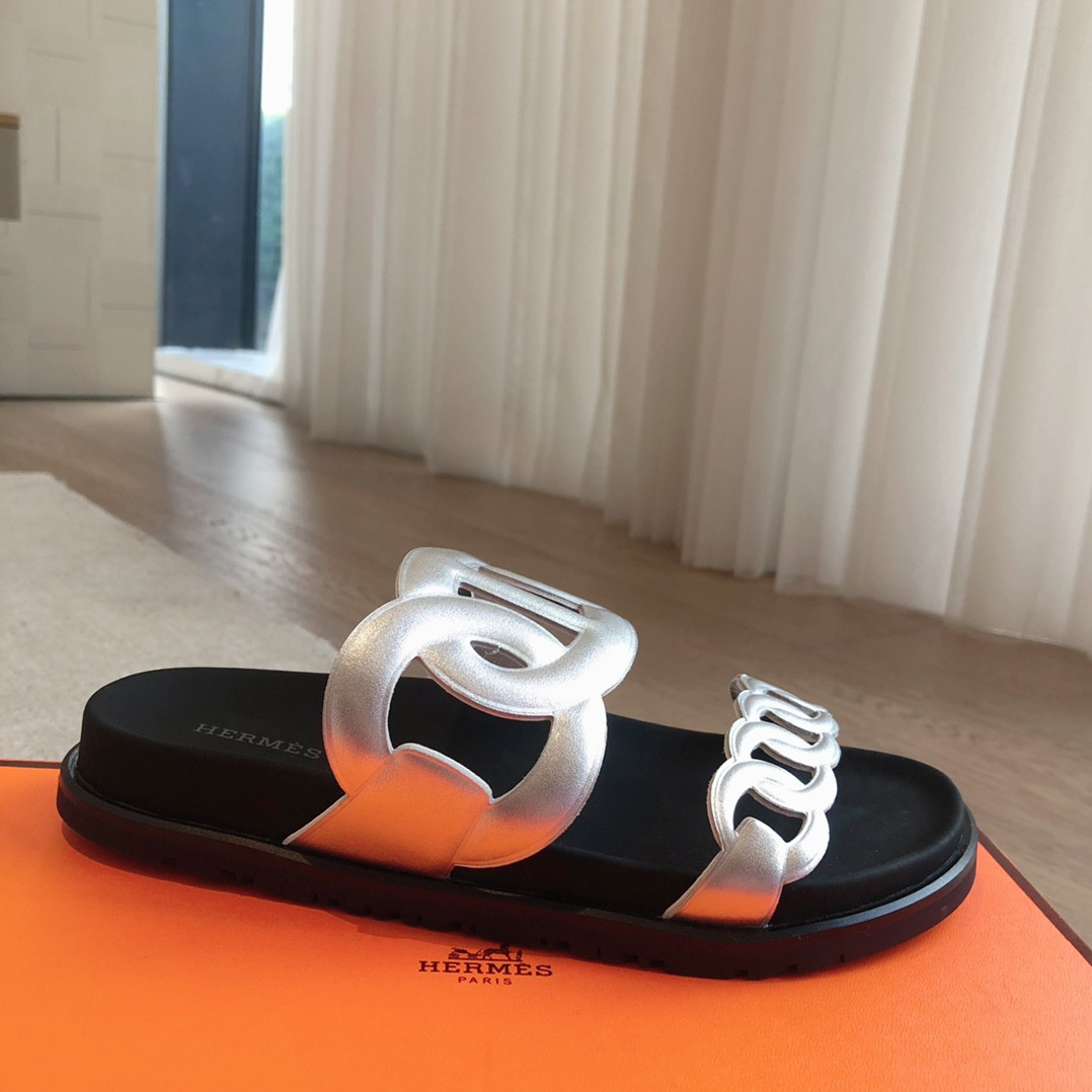 UA H**me5 Extra sandal