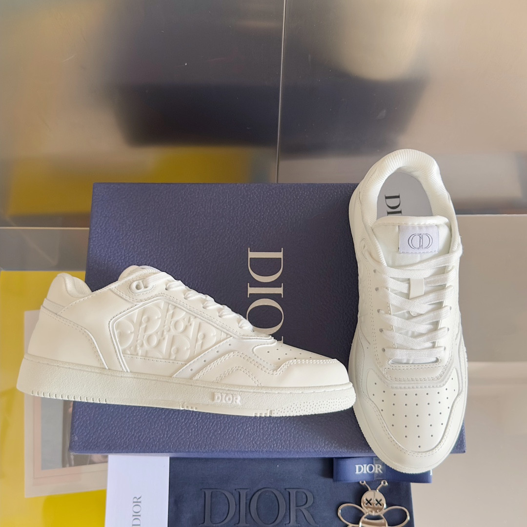 UA D10r B27 Sneaker