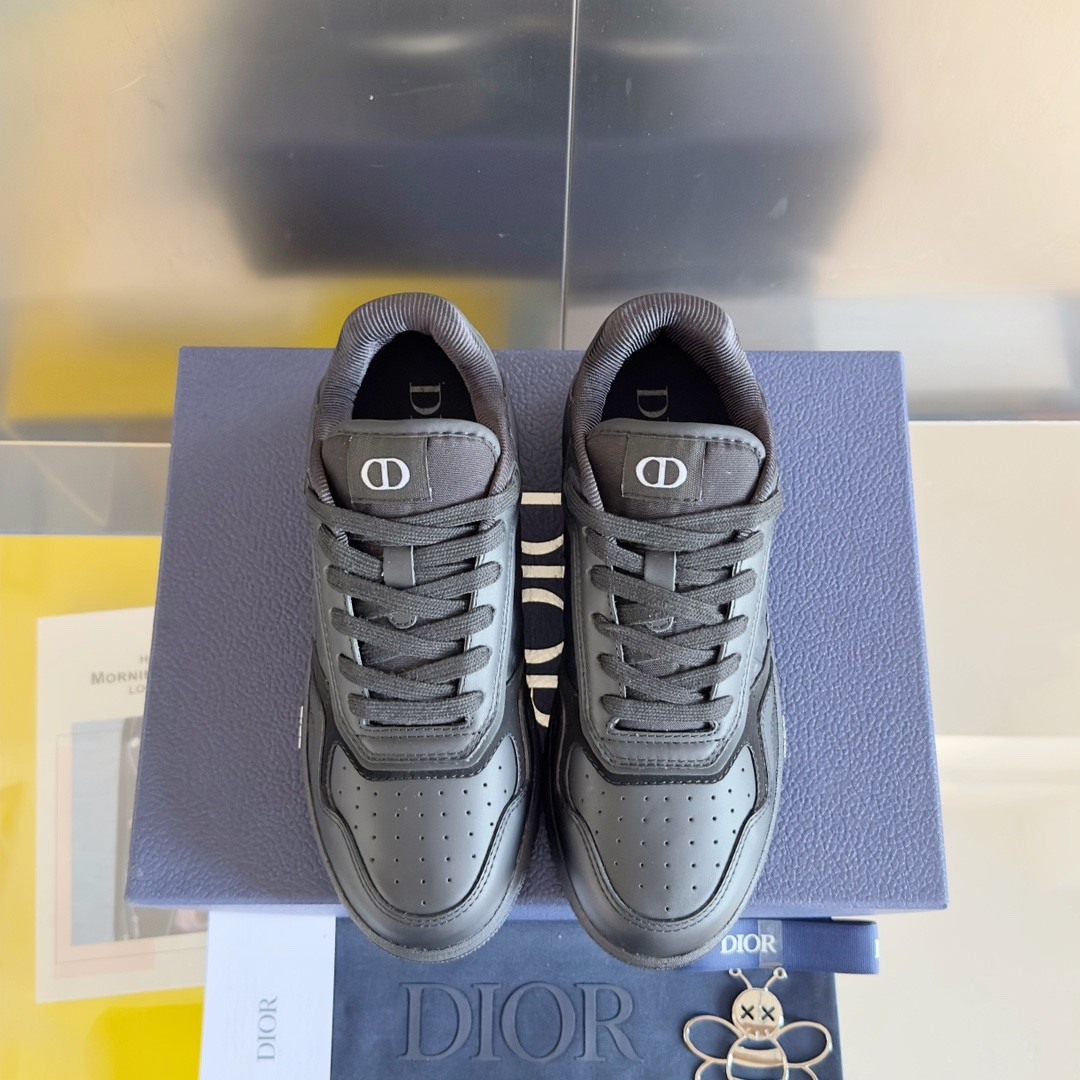 UA D10r B27 Sneaker