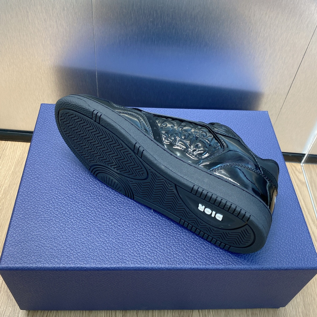 UA D10r B27 Sneaker