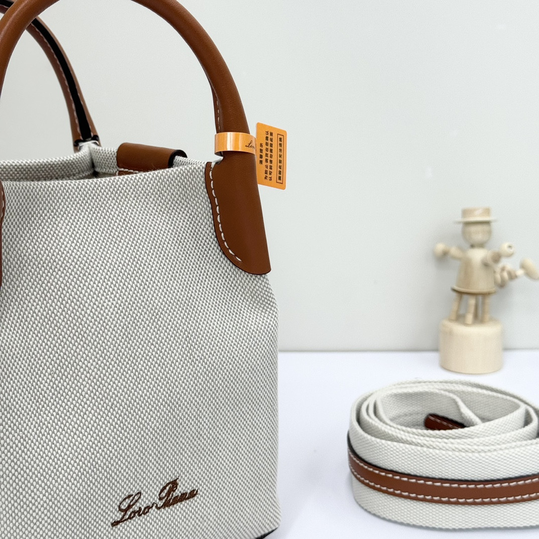 L0r0 P1ana Micro Bale bag Cotton, Linen 23 x 16 x 14 cm