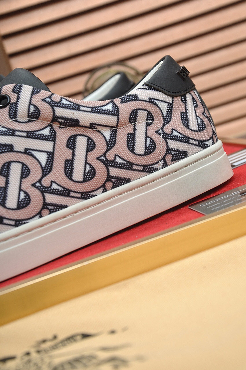 UA Bv*b*rry Sneakers