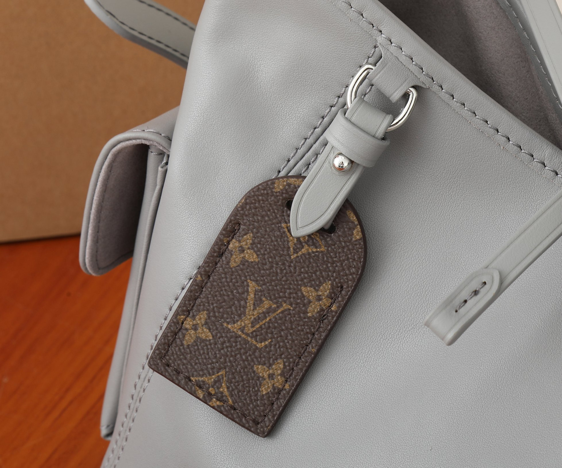 LV CarryAll Cargo M12579 33.5x23x15CM