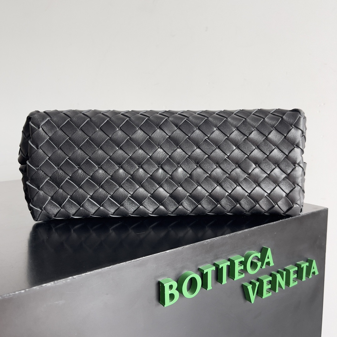 B0tt*ga Ven*ta Medium Andiamo 32x25x11CM