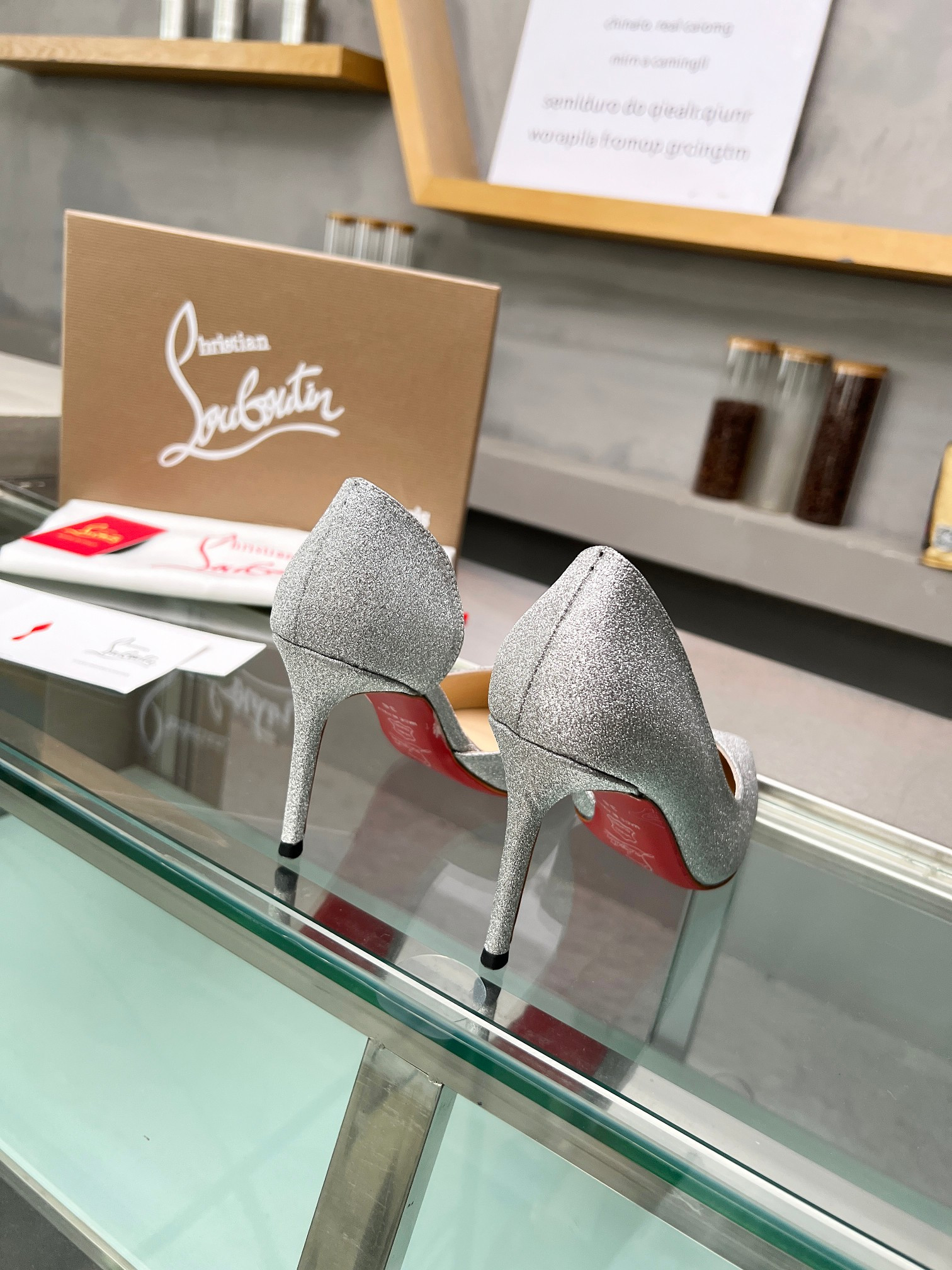 ua chr1st1an louboutin cl red-botT0m shoes