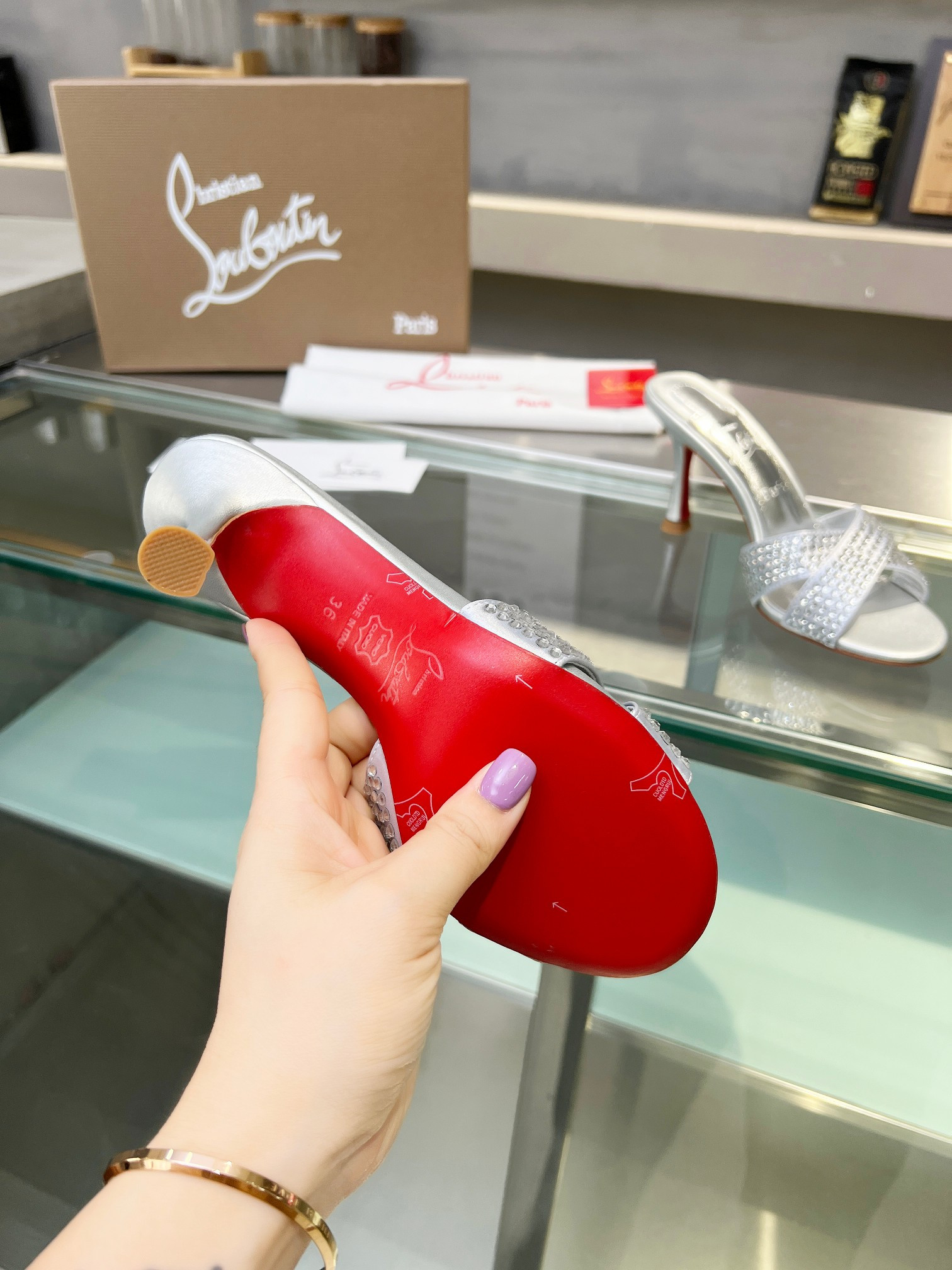 ua chr1st1an louboutin cl red-botT0m shoes