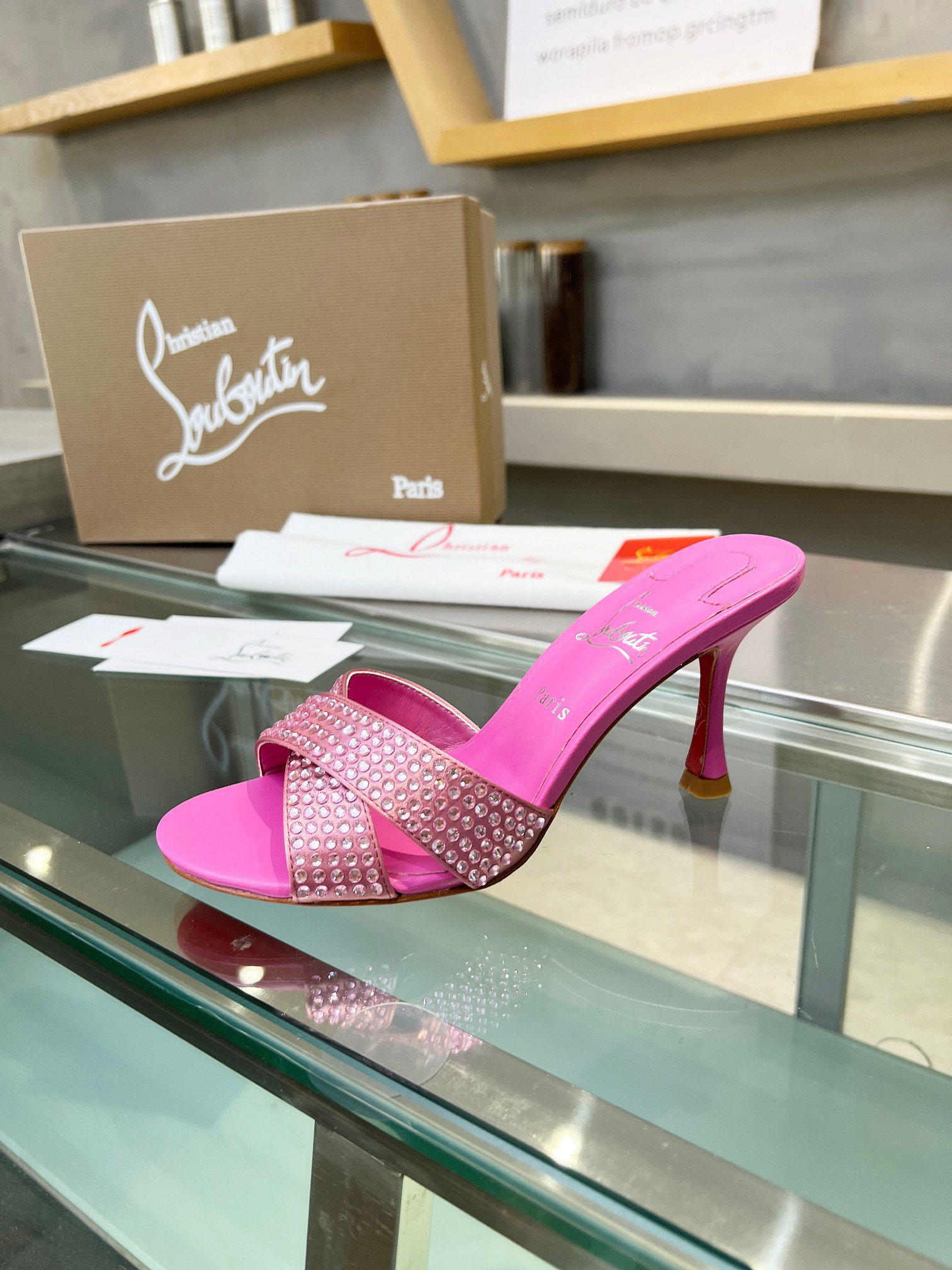 ua chr1st1an louboutin cl red-botT0m shoes