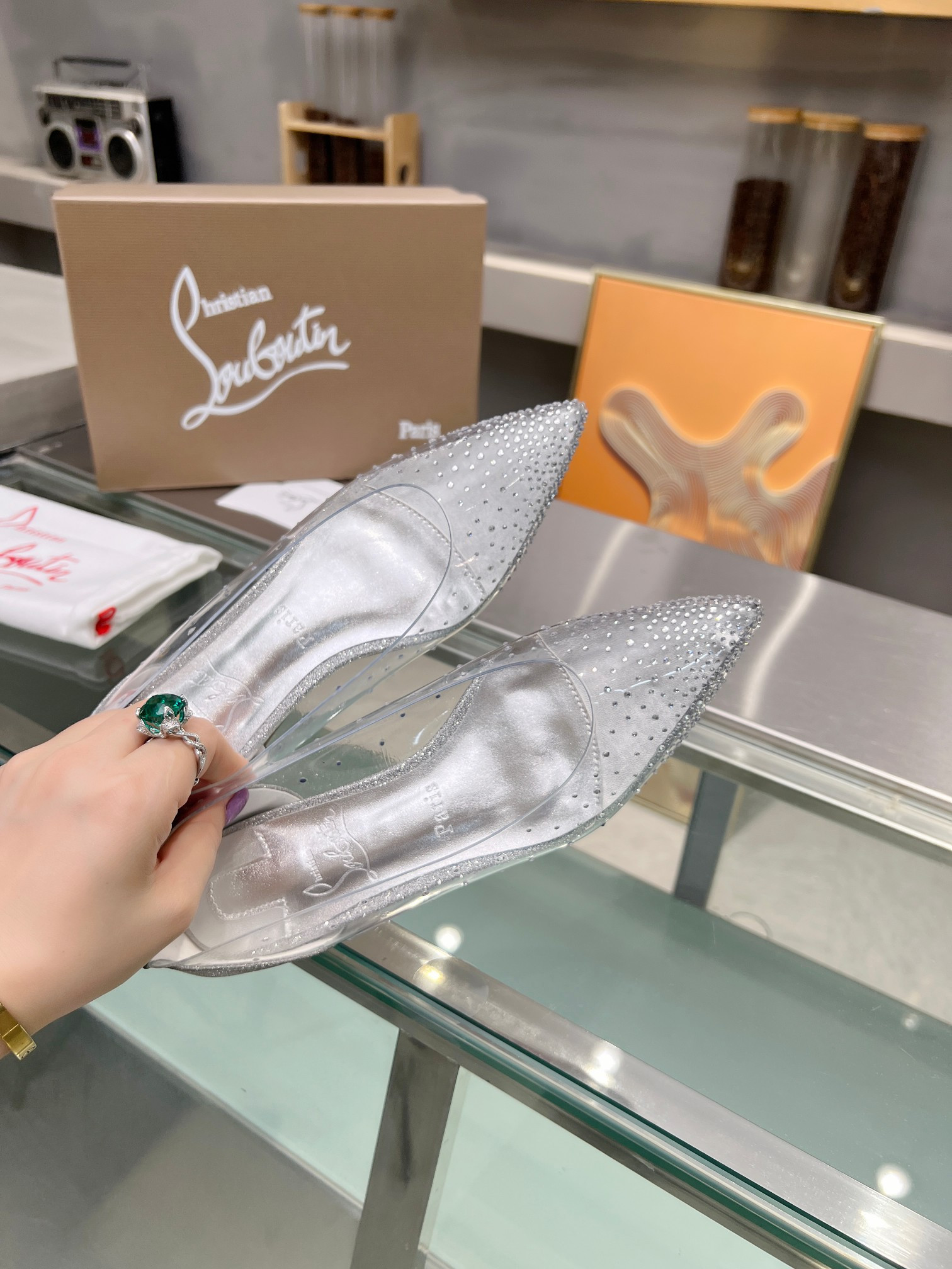 ua chr1st1an louboutin cl red-botT0m shoes