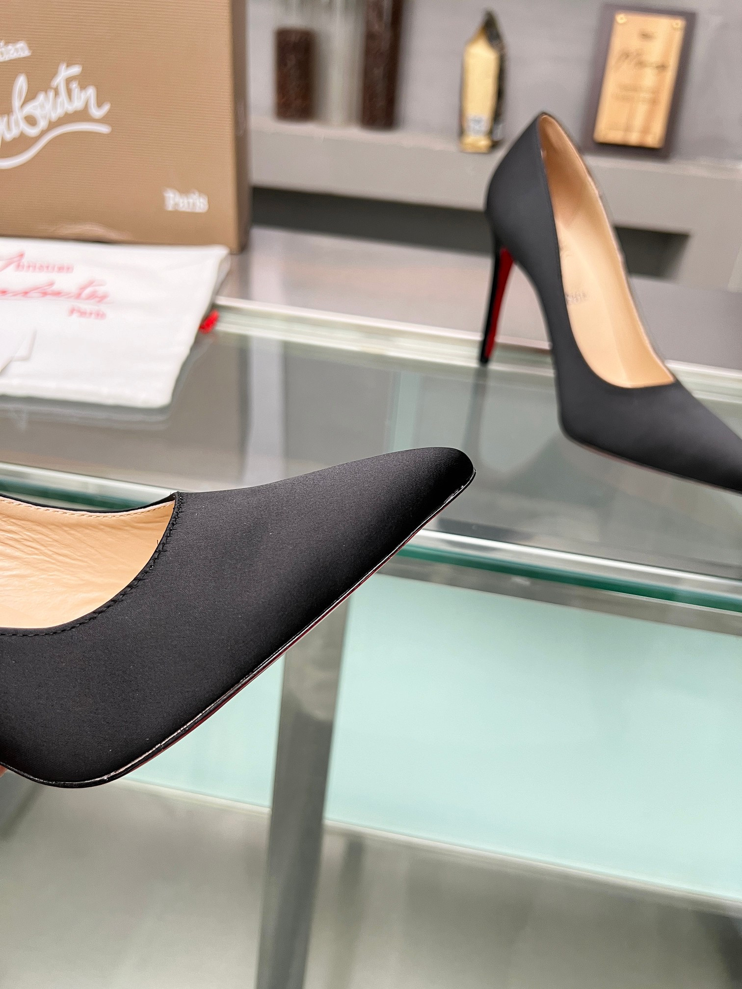 ua chr1st1an louboutin cl red-botT0m shoes