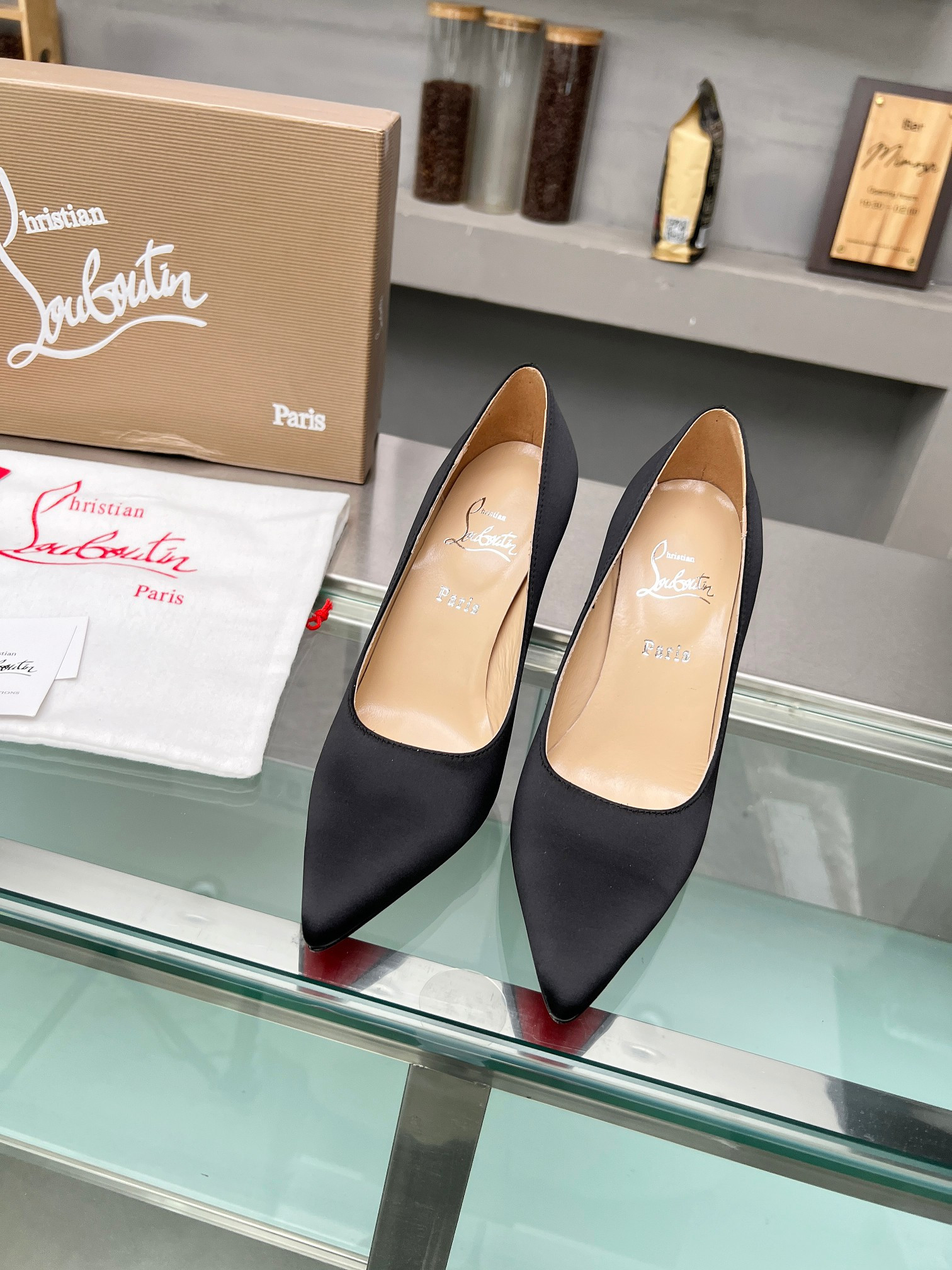 ua chr1st1an louboutin cl red-botT0m shoes
