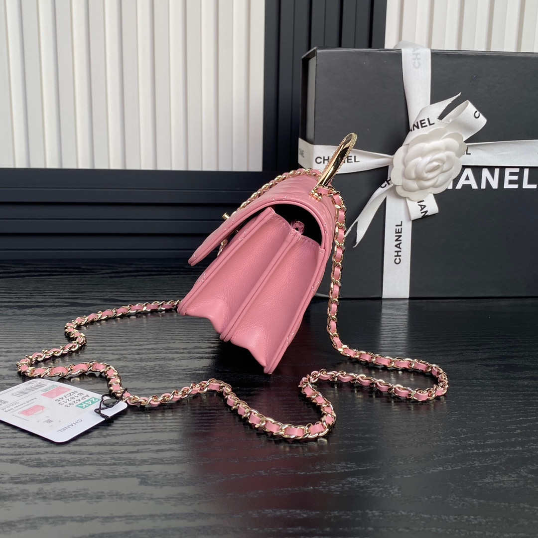Ch**el Clutch With Chain 19cm