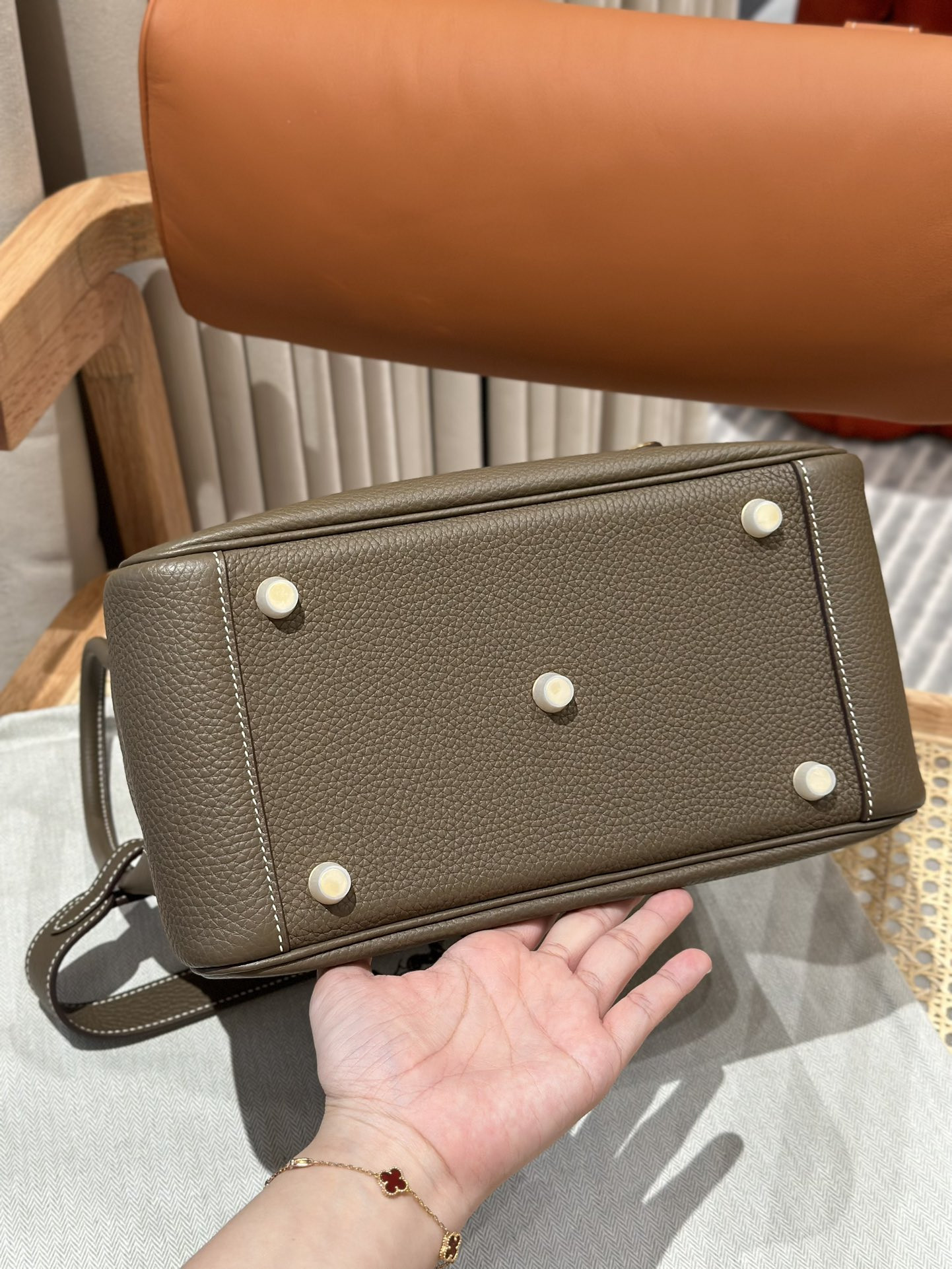 H**me5 Lindy 26cm