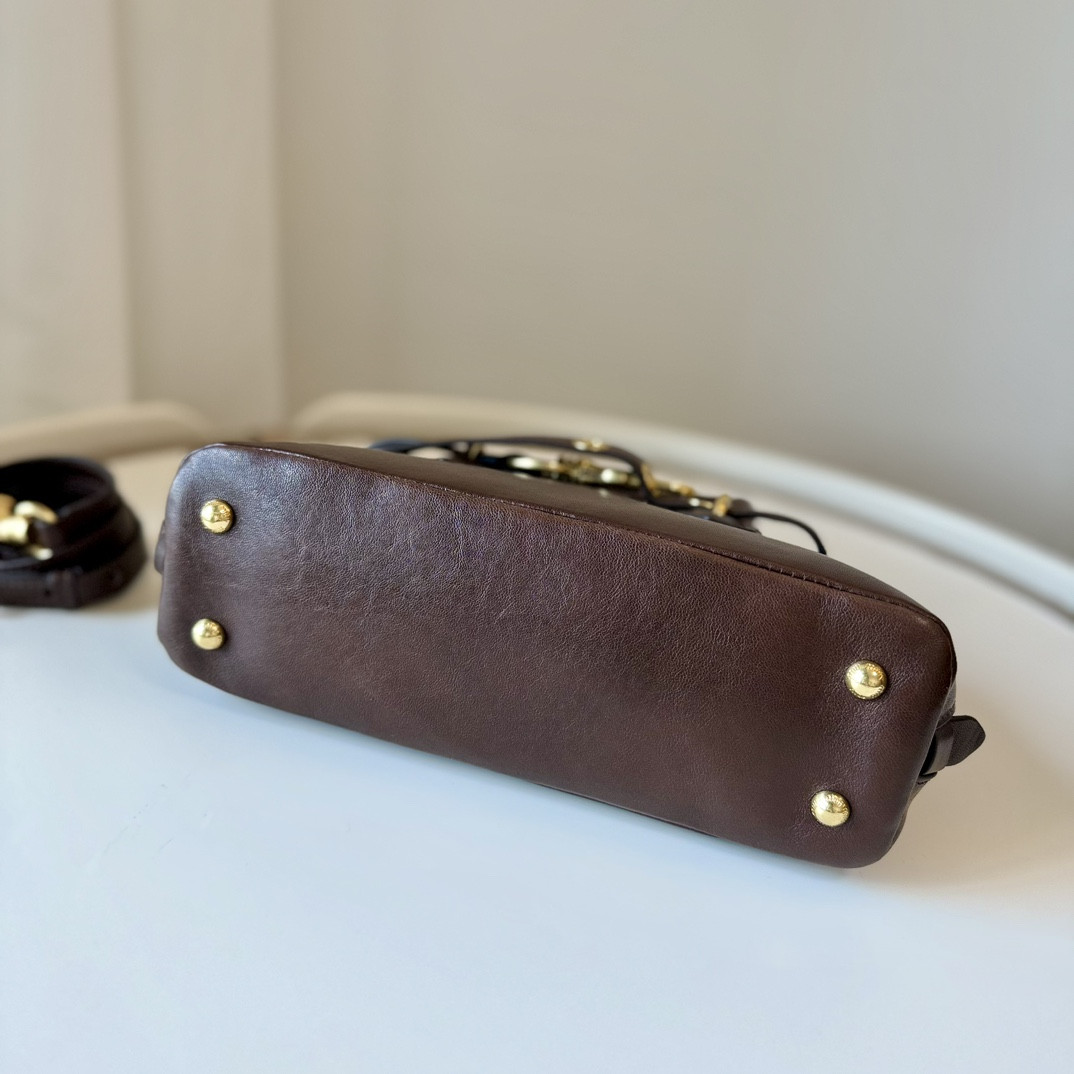 M1v M1v aventure nappa leather top-handle bag 16.5x28x10cm