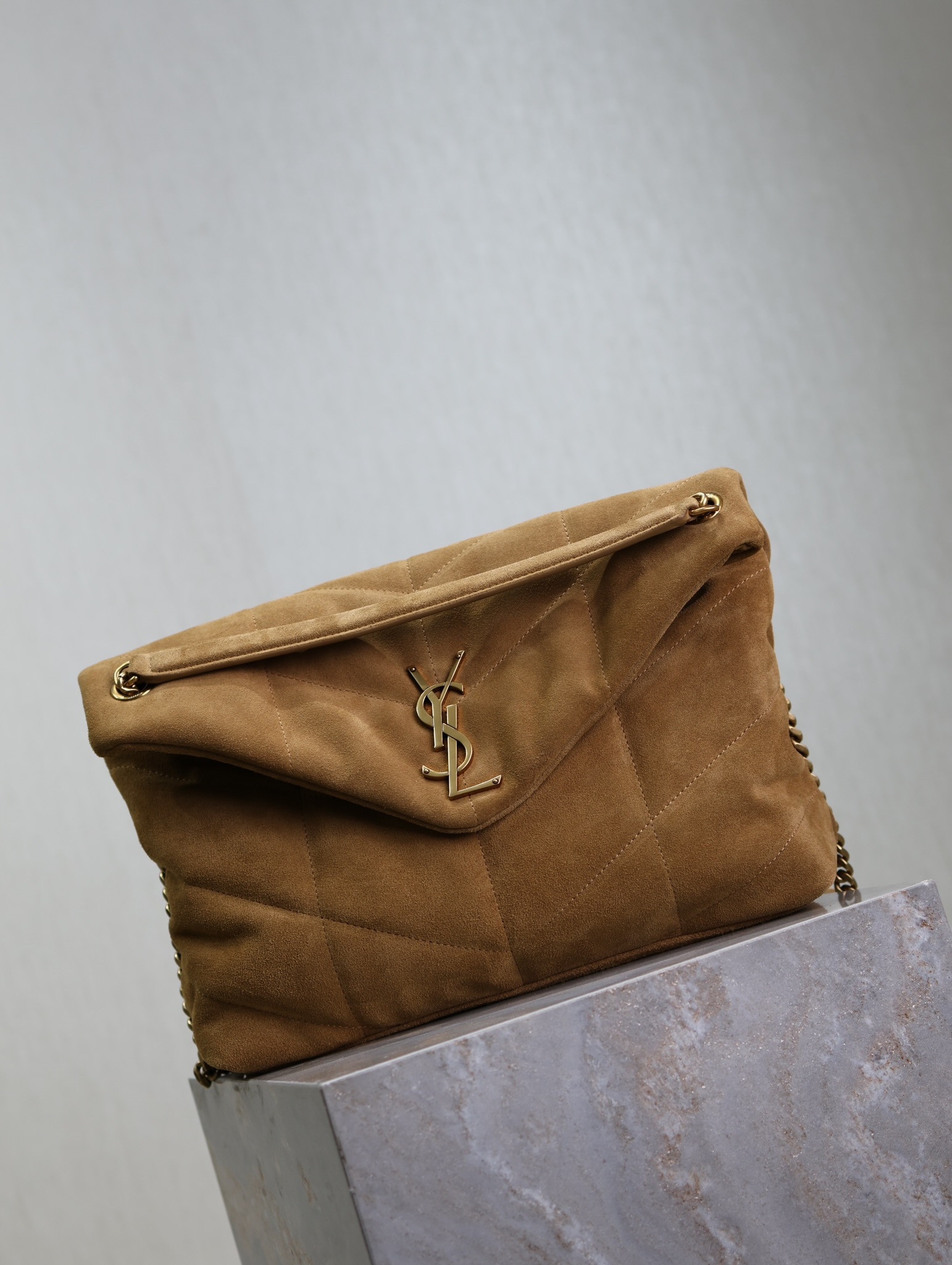 Y51 Loulou Puffer (Suede) 35x23x13.5cm