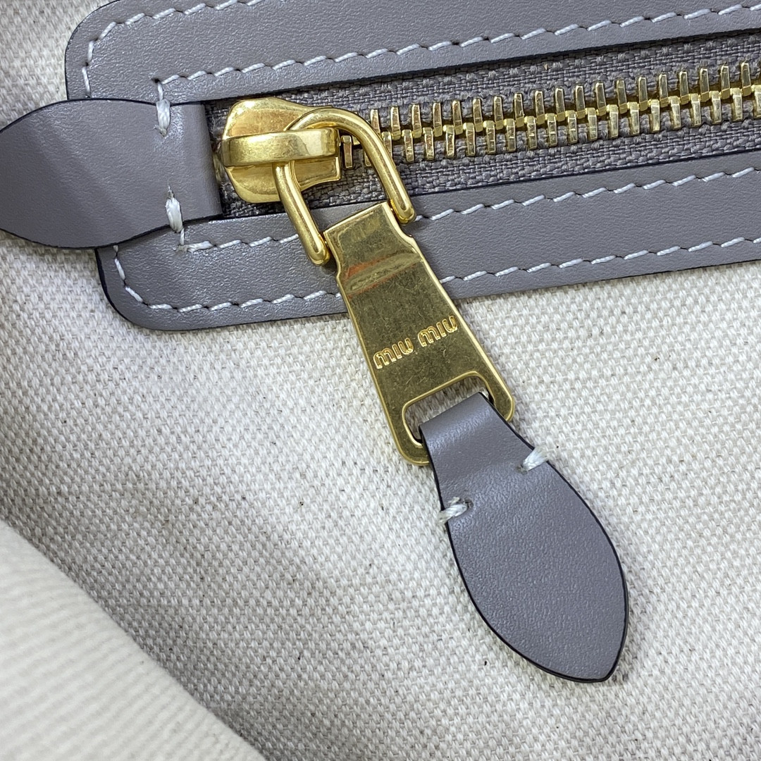 M1v M1v ivy leather bag 40x35cm