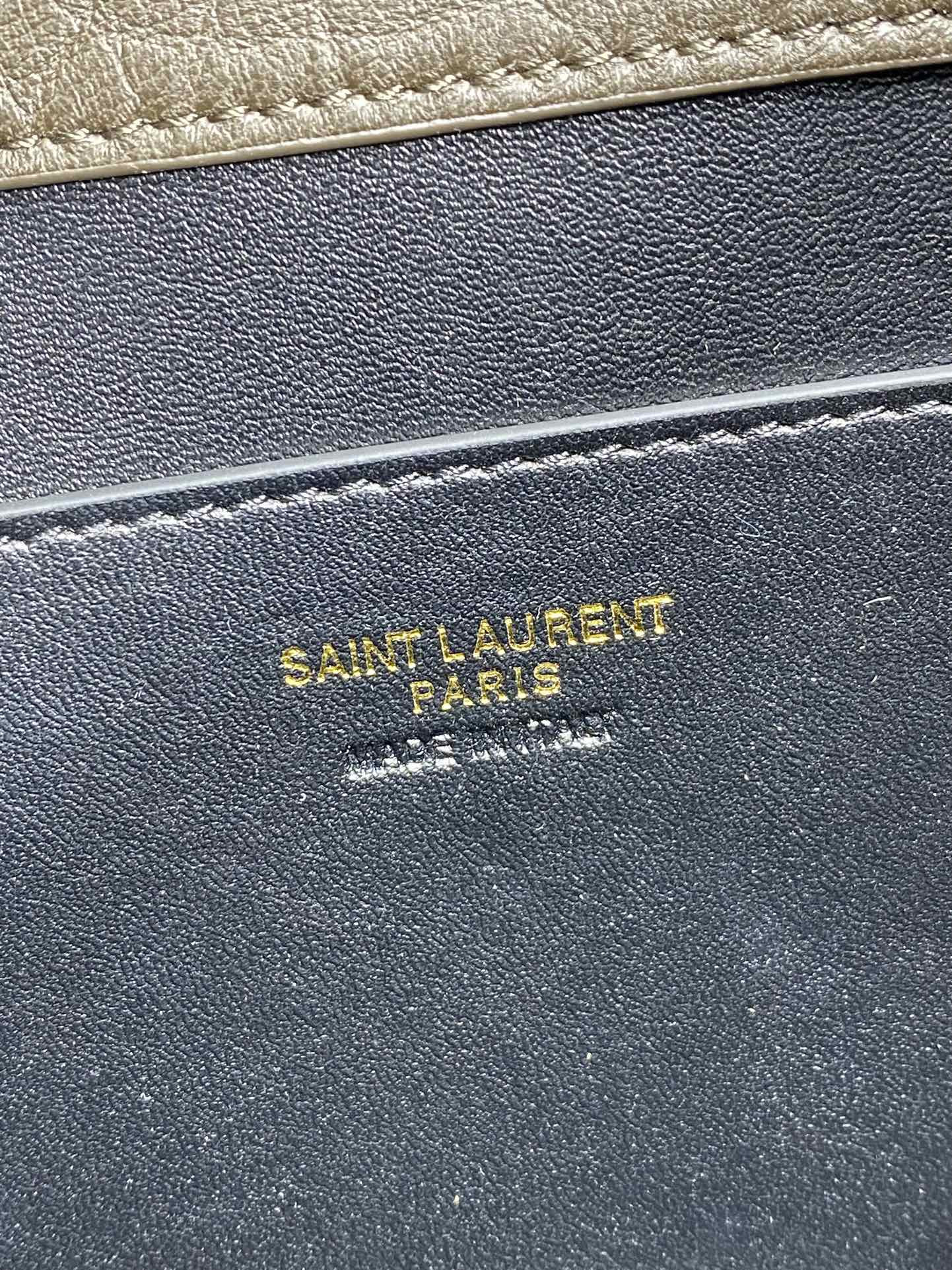 Y51 CASSANDRE envelope messenger in lambskin 23X16.5X6cm